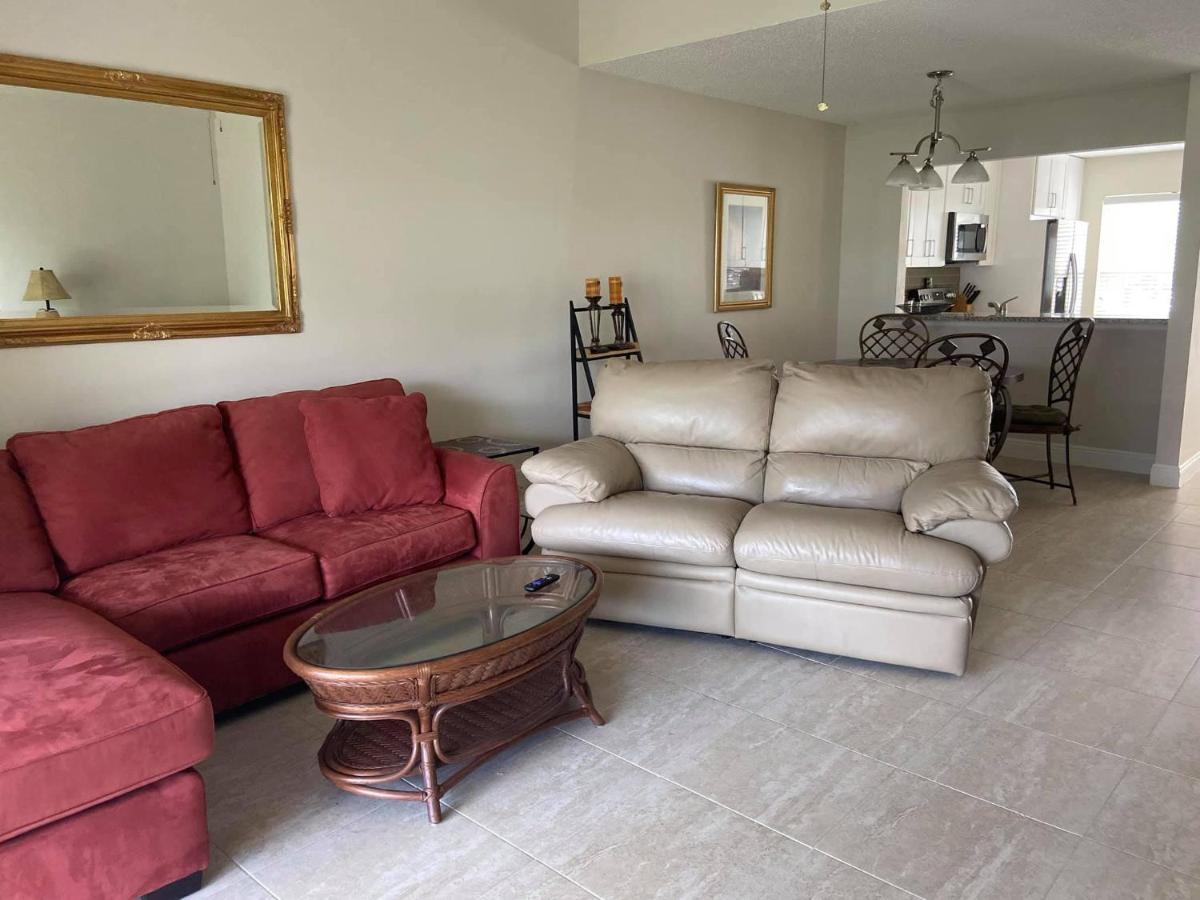 Villa Sun&fun - Beautiful Renovated 2/2 In *