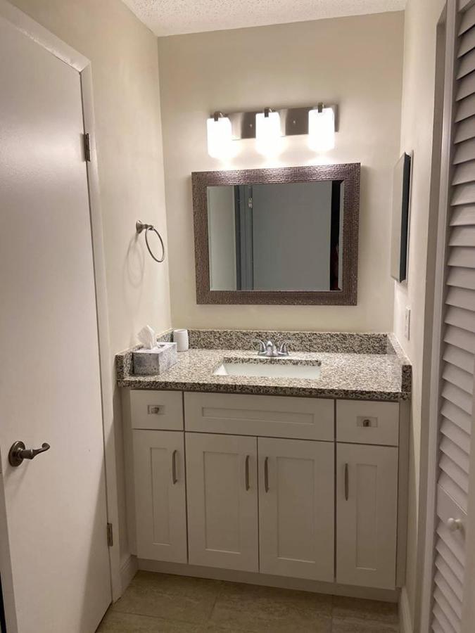 Villa Sun&fun - Beautiful Renovated 2/2 In