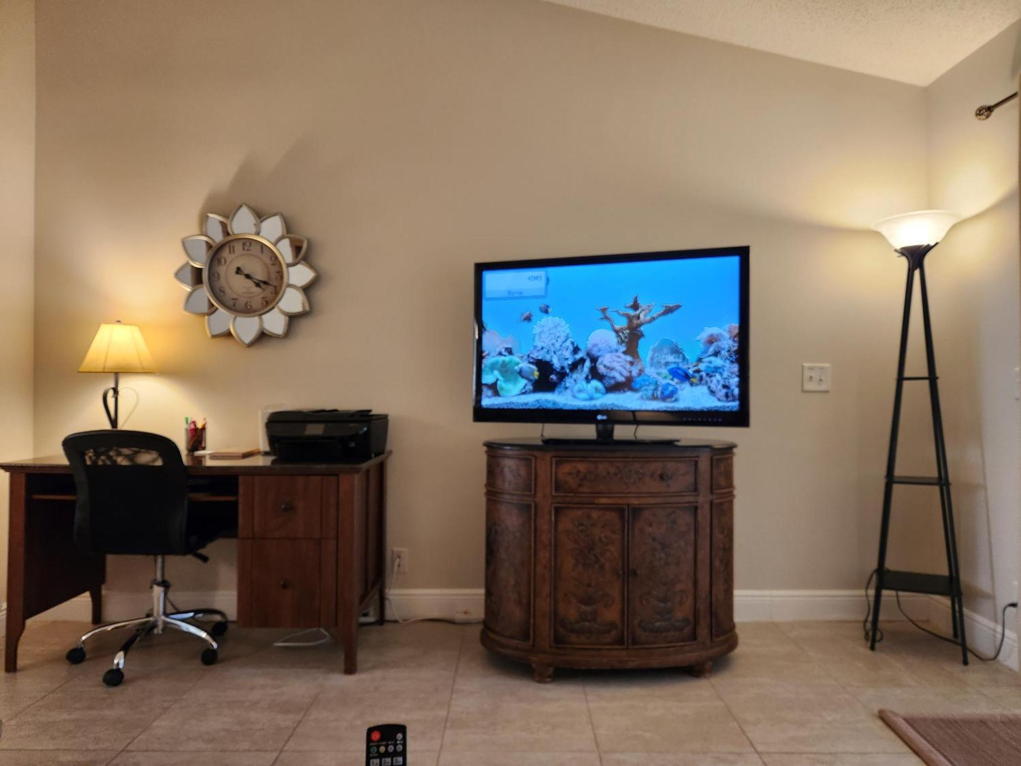 Sun&fun - Beautiful Renovated 2/2 In Villa *