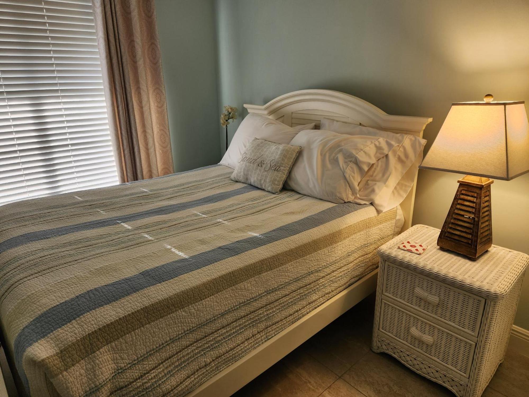 Villa Sun&fun - Beautiful Renovated 2/2 In *